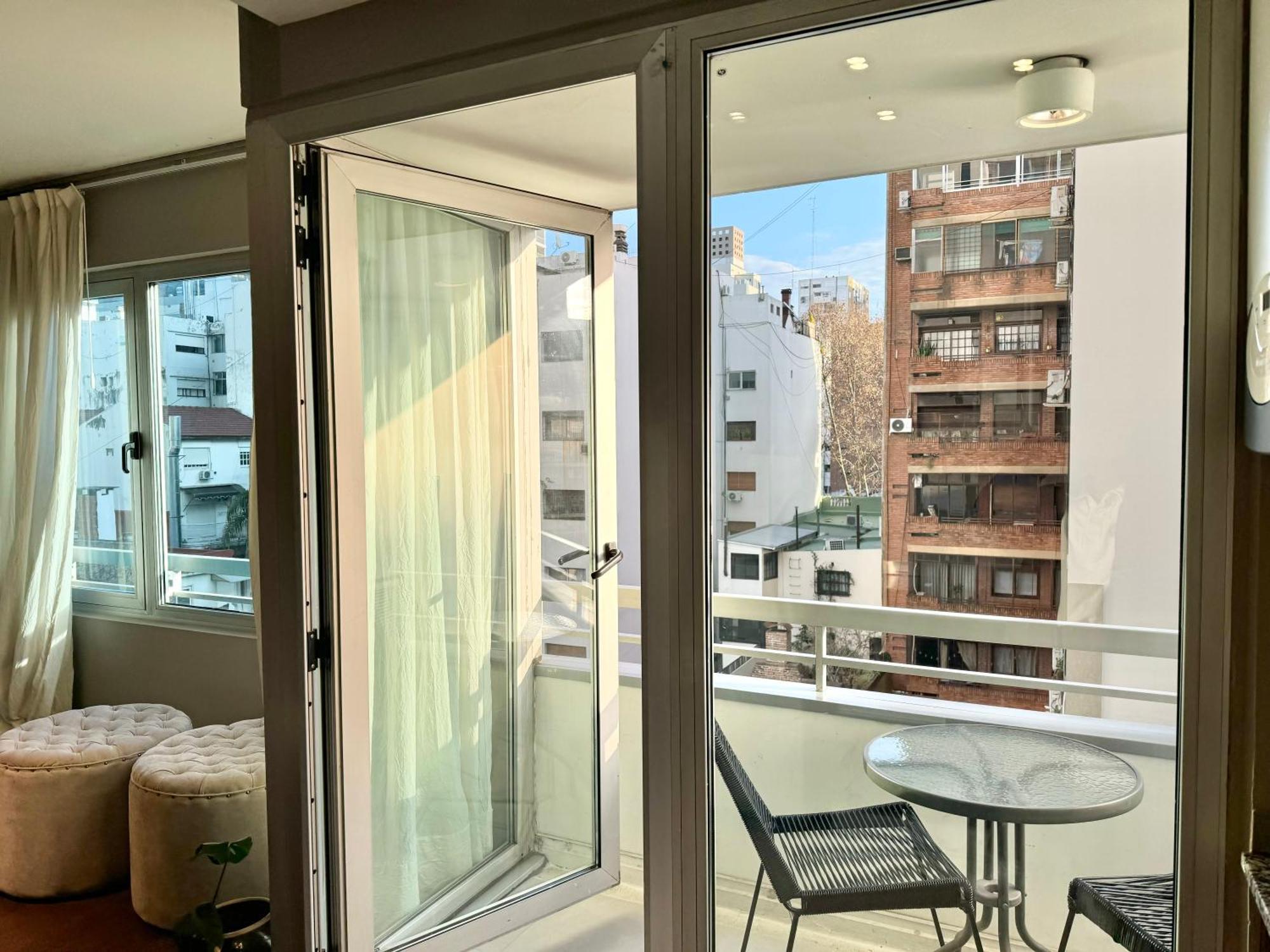 Excelente En Torre Palermo Uno